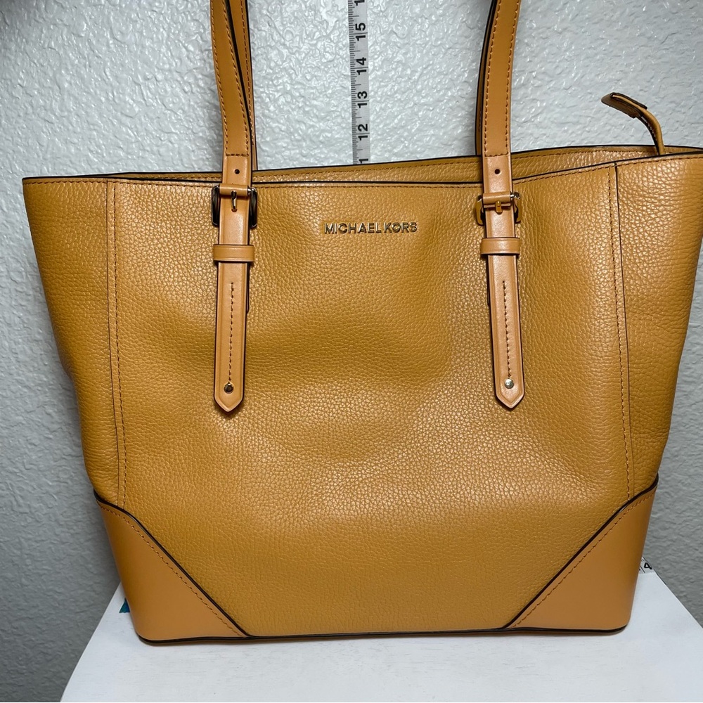 Michael Kors Cider Aria Large Tote Bag Purse